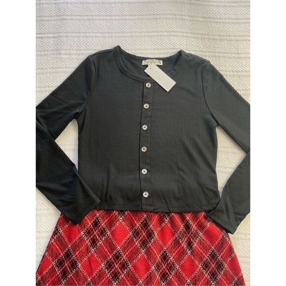 Knit Works Button Girl’s XLARGE Top and Plaid Scooter Skirt Set - Picture 2 of 11